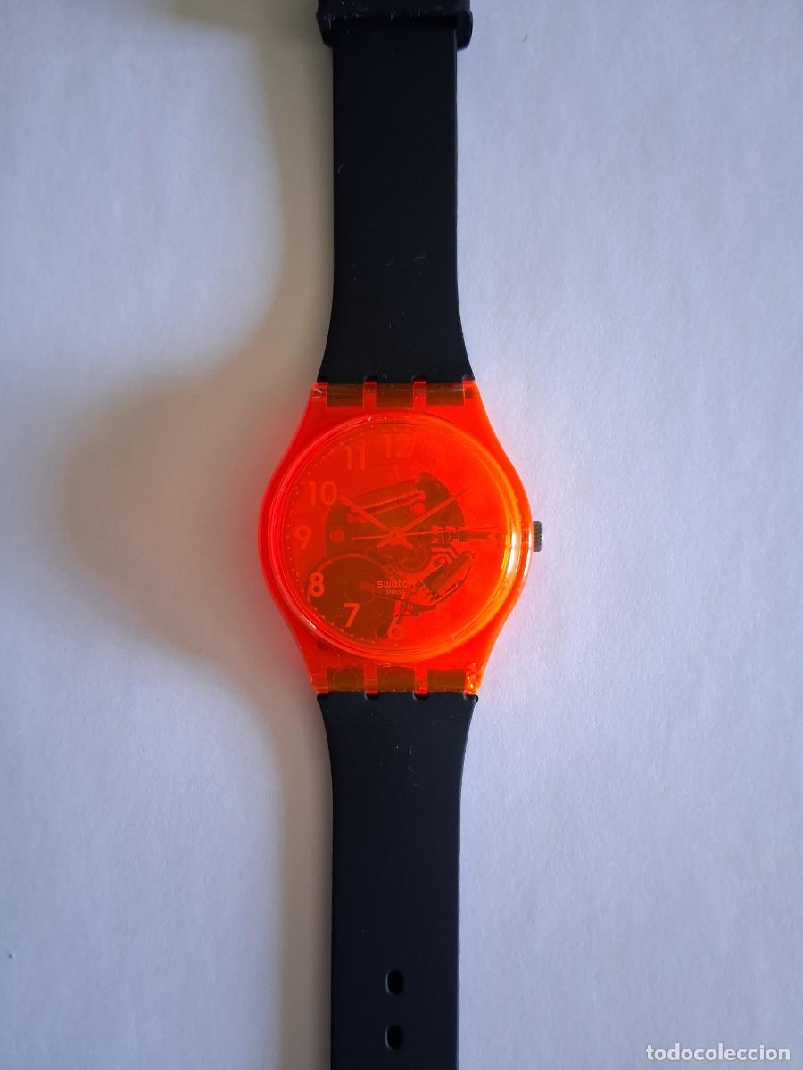 Relojes - Swatch: Reloj Swatch Gent Abricotier Rojo - Foto 6