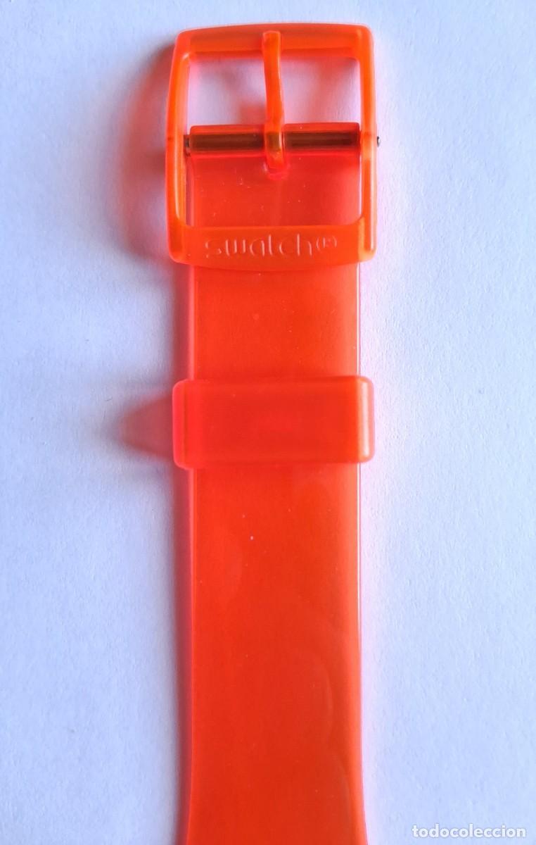Relojes - Swatch: reloj Swatch Mango Dream con correa rojo ne&oacute;n. - Foto 3