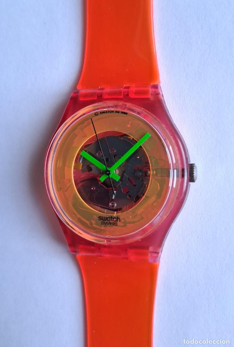 Relojes - Swatch: reloj Swatch Mango Dream con correa rojo ne&oacute;n. - Foto 5