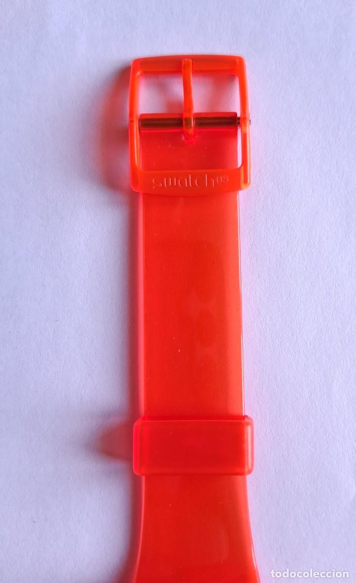 Relojes - Swatch: Reloj Swatch Ne&oacute;n Rojo Transparente - Foto 3