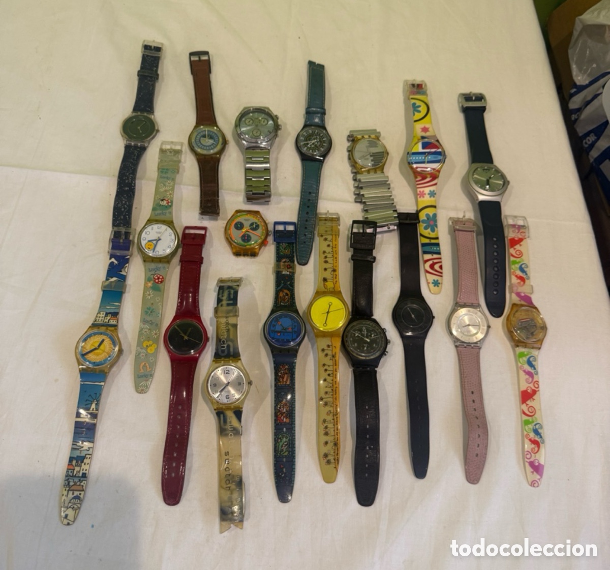 Relojes - Swatch: Lote de 18 relojes Swatch de colecci&oacute;n &ndash; varios modelos y cron&oacute;grafos.