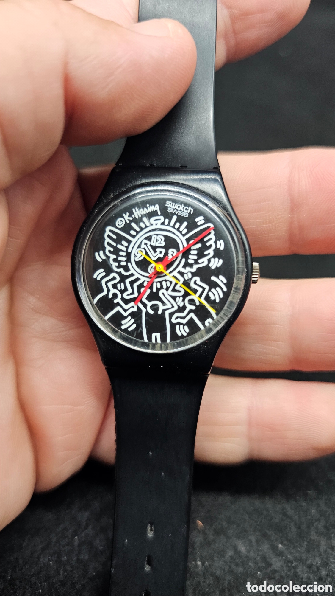 Relojes - Swatch: Reloj Swatch Blanc Sur Noir (GZ104) de Keith Haring, colecci&oacute;n Artist Special de 1985