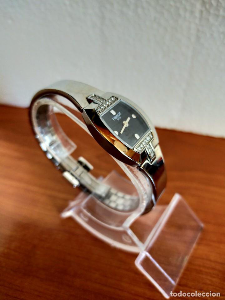 Relojes - Tissot: Reloj señora Tissot de cuarzo Suizo, caja de acero con brillantes correa de acero original Tissot. - Foto 6 - 213907660