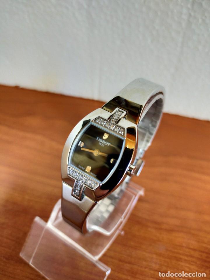 Relojes - Tissot: Reloj señora Tissot de cuarzo Suizo, caja de acero con brillantes correa de acero original Tissot. - Foto 9 - 213907660