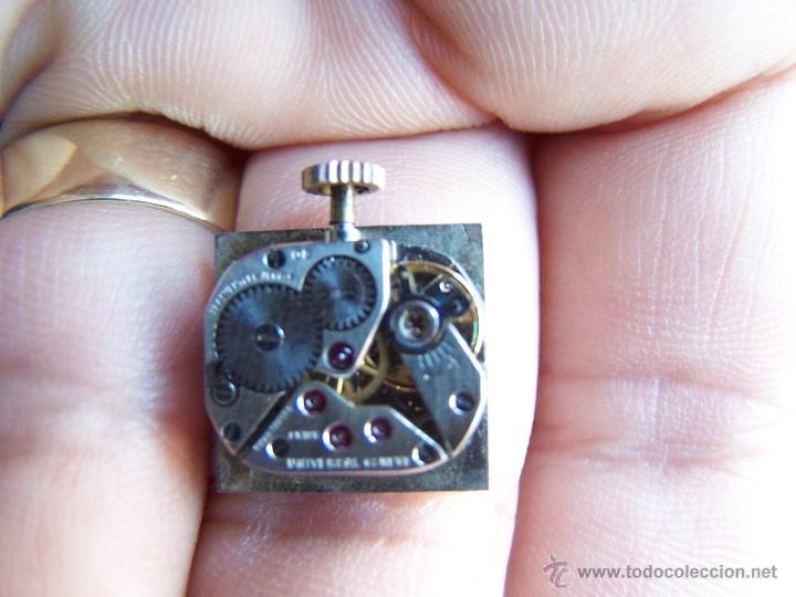 Relojes - Universal: Reloj Universal Geneve maquinaria completa y funcionando - Foto 4