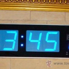 Relojes: RELOJ CALENDARIO LEDS COLOR AZUL XXXXL. Lote 19144461