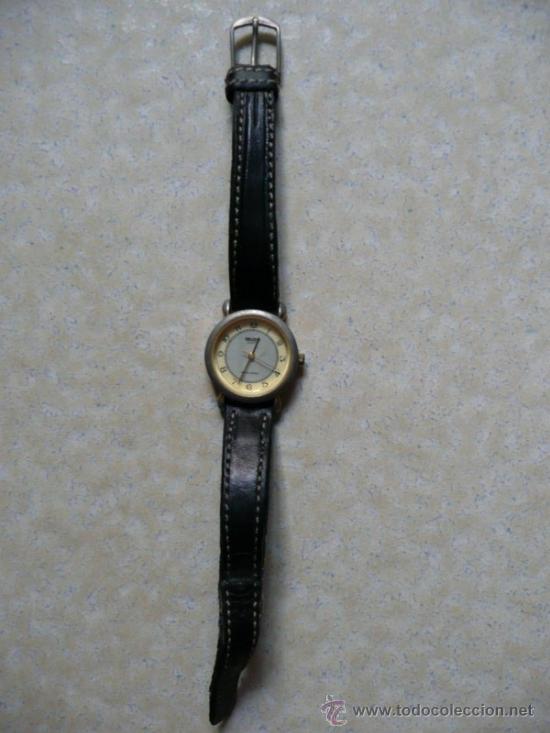 Relojes: Reloj antiguo se&ntilde;ora Isuzu - Foto 2
