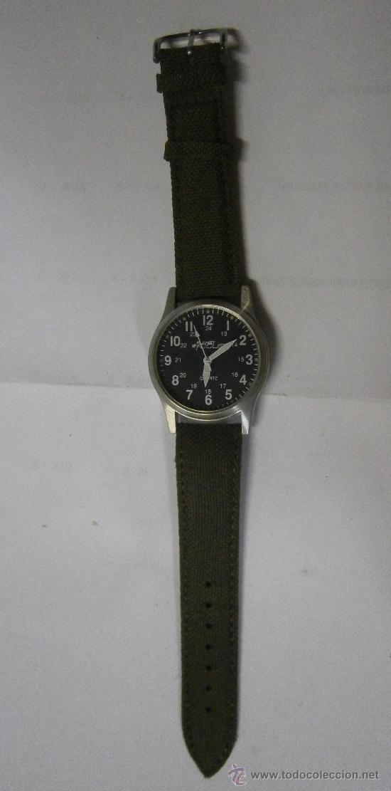 Relojes: Reloj a pilas, desconozco si funciona - Foto 1