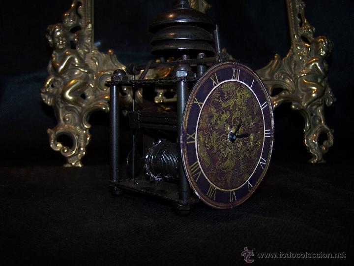 Relojes: Reloj de sobremesa vintage a pila, imitando a uno antiguo, muy original - Foto 1 - 42188893