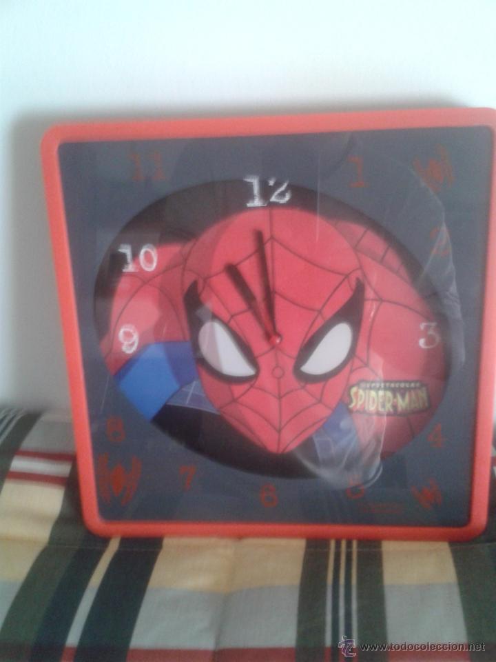 Relojes: reloj de pared spiderman funciona - Foto 1