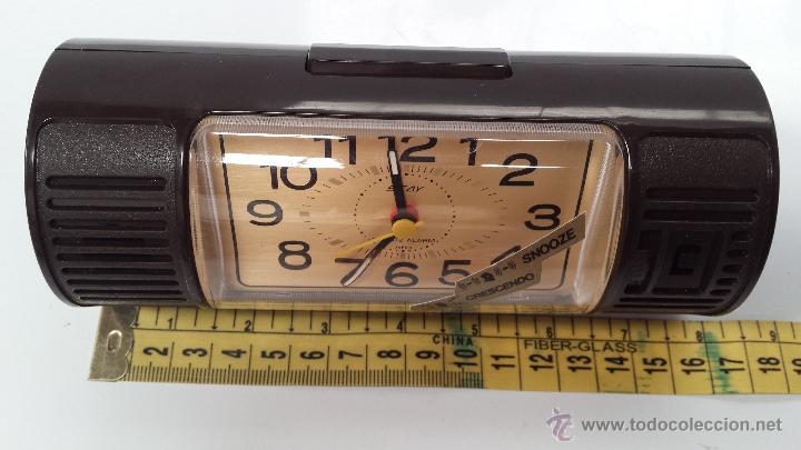 Relojes: RELOJ DESPERTADOR QUARTZ - JAPONES - Foto 2