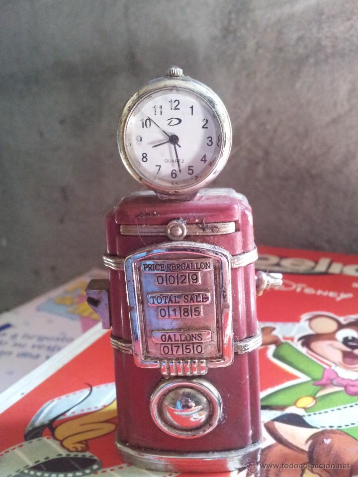 Relojes: ANTIGUO RELOJ EXPENDEDOR DE GASOLINA - Foto 1