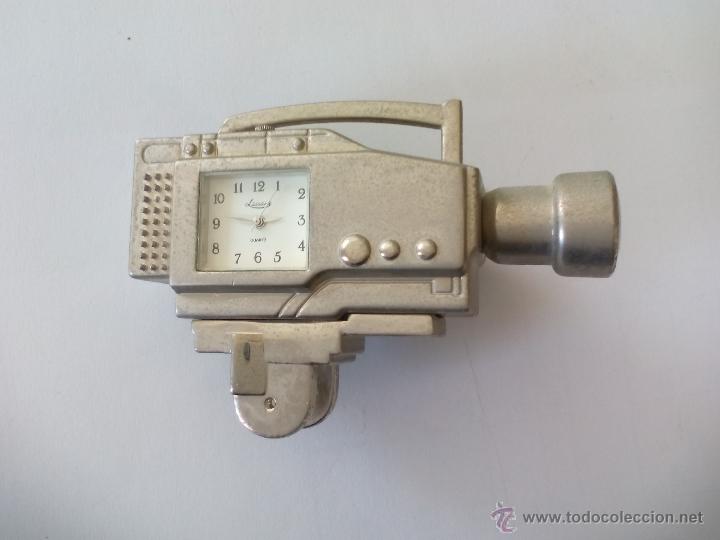 Relojes: Reloj con forma de c&aacute;mara de cine,  televiisi&oacute;n o video. - Foto 1