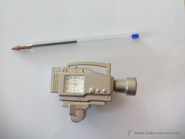 Relojes: Reloj con forma de c&aacute;mara de cine,  televiisi&oacute;n o video. - Foto 6