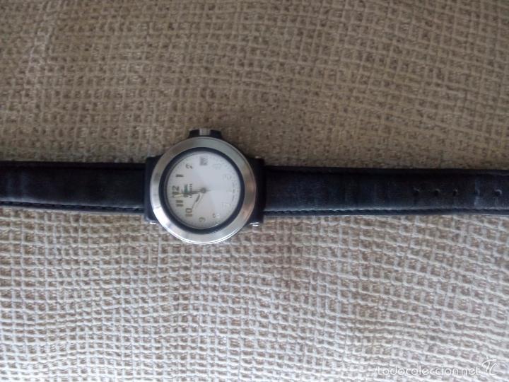 Relojes: Reloj Lacoste bonito y original - Foto 3