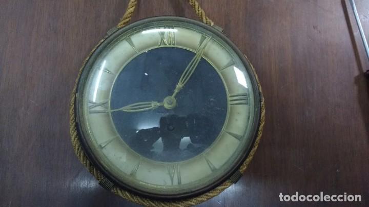 Relojes: reloj antiguo de colgar con cuerda - Foto 1
