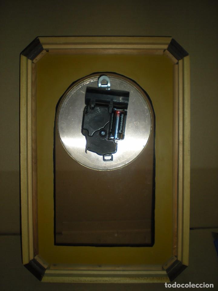 Relojes: reloj de pared a pilas marca micro  30x44cm - Foto 3