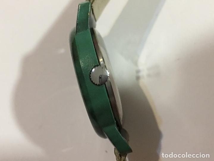Relojes: Reloj mujer carga manual verde - Foto 2