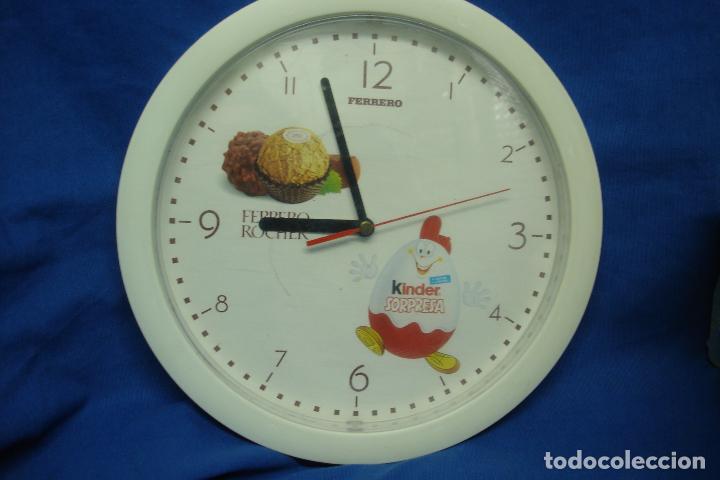 Relojes: RELOJ PARED DE HUEVOS KINDER - FUNCIONA - Foto 1