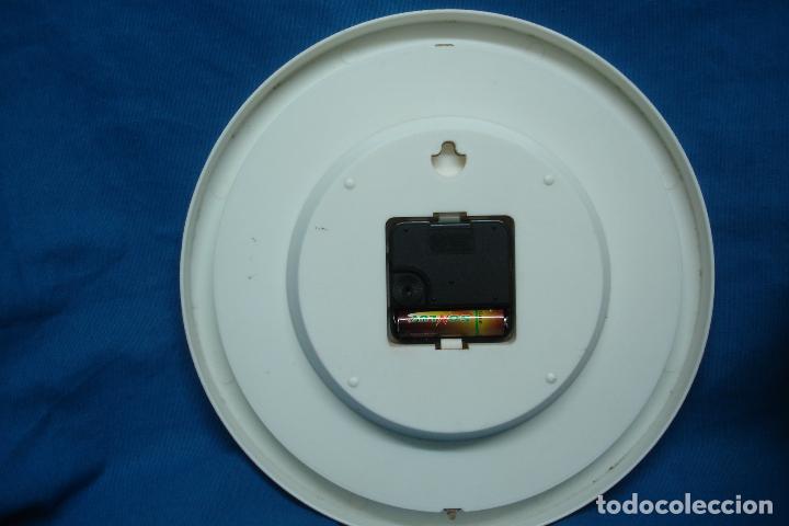 Relojes: RELOJ PARED DE HUEVOS KINDER - FUNCIONA - Foto 4