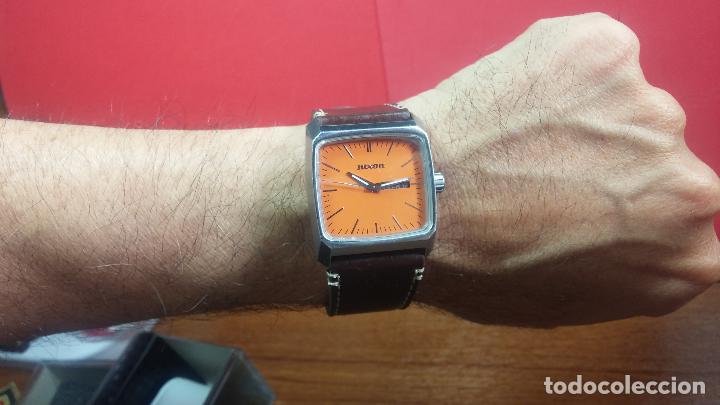 Relojes: Reloj vintage NIXON de caballero, con preciosa esfera naranja, muy cuidado - Foto 5 - 107241015