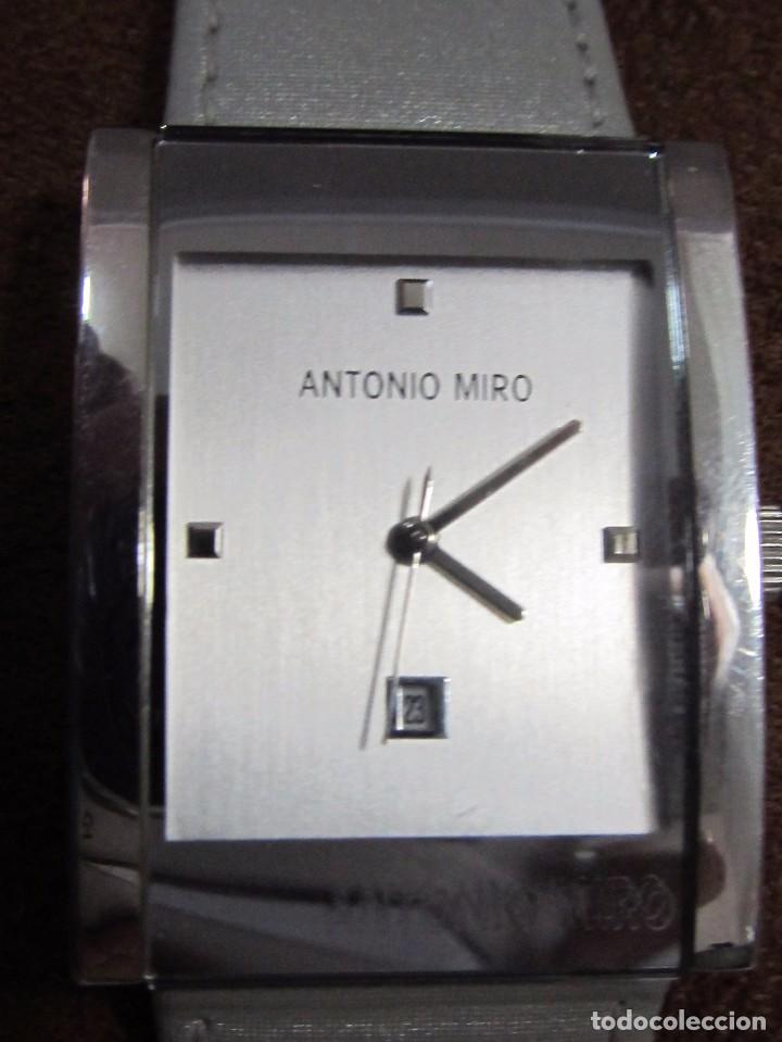 Relojes: RELOJ DE ACERO ANTONIO MIR&Oacute; CON ESTUCHE - Foto 3