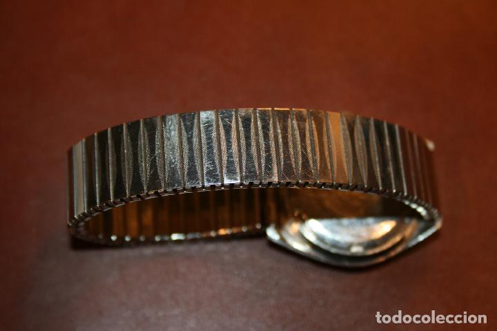 Relojes: Reloj marca Orient resistente al agua, cadena extensible. cristal rayado - Foto 5