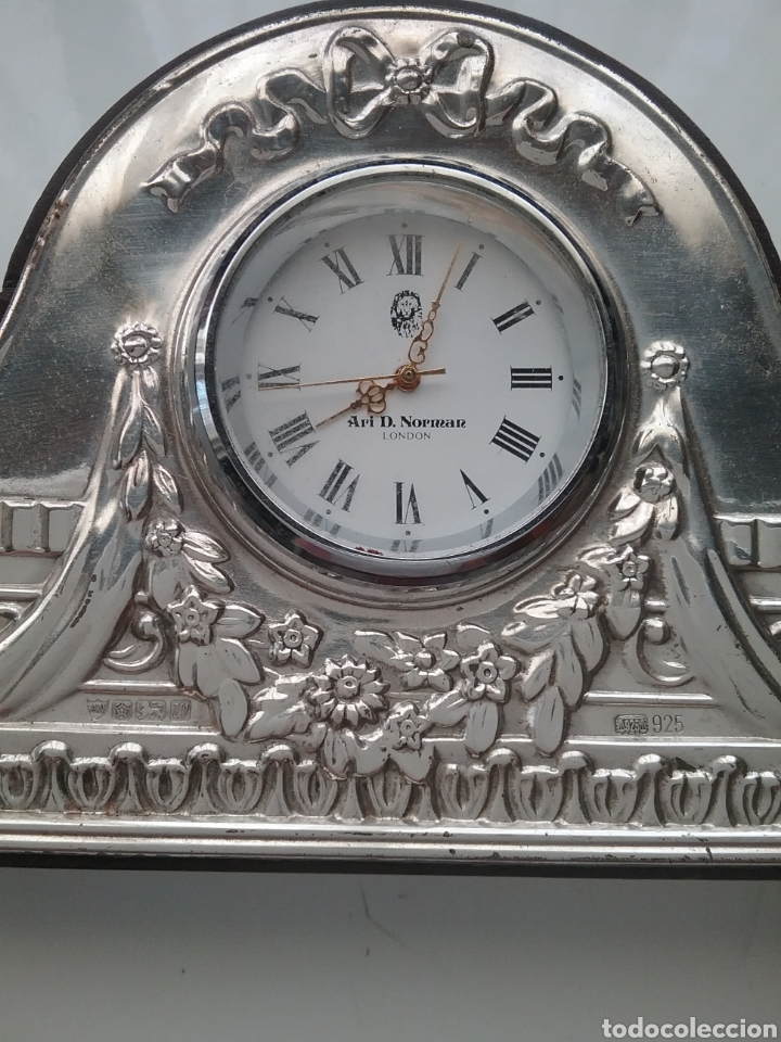 Relojes: Reloj de escritorio Ari D. Norman en plata . Funciona. - Foto 2