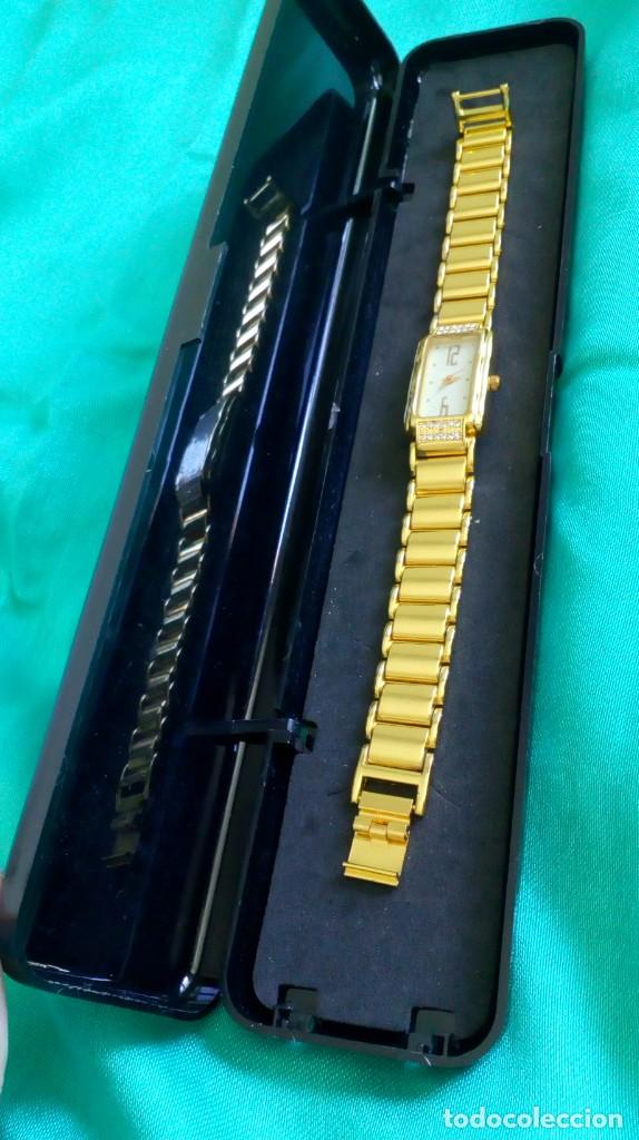 Relojes: Reloj dorado de pulsera de se&ntilde;ora - Foto 1