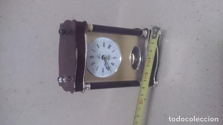 Relojes: Reloj de viaje con p&eacute;ndulo ( a pilas) - Foto 2