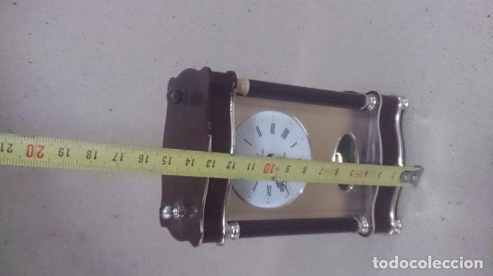Relojes: Reloj de viaje con p&eacute;ndulo ( a pilas) - Foto 3