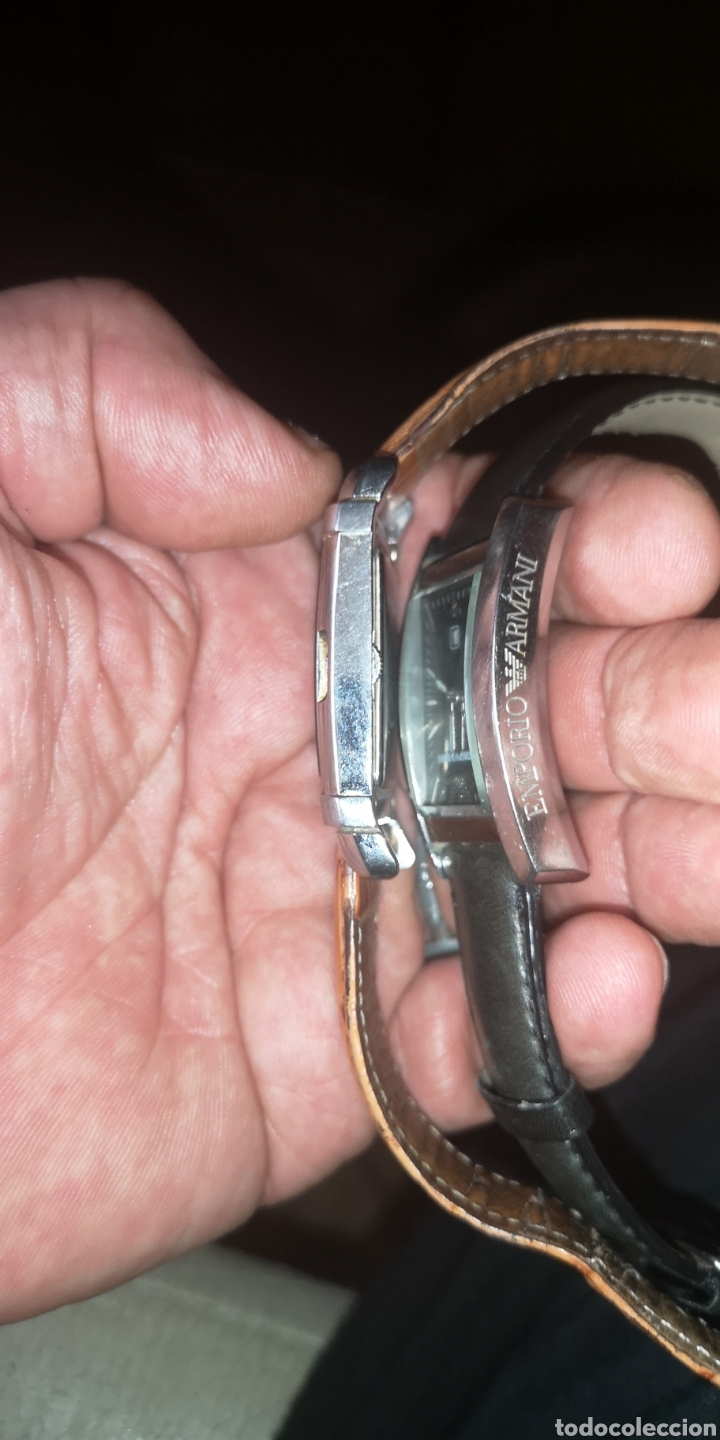Relojes: Dos relojes Emporio Armani desconozco si funciona o van con pilas o que otros métodos son - Foto 3 - 195388810