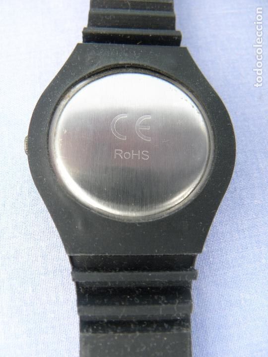Relojes: Reloj de pulsera negro de silicona - Foto 3