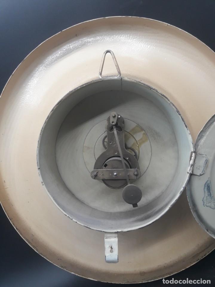Relojes: Reloj de chapa - Foto 4