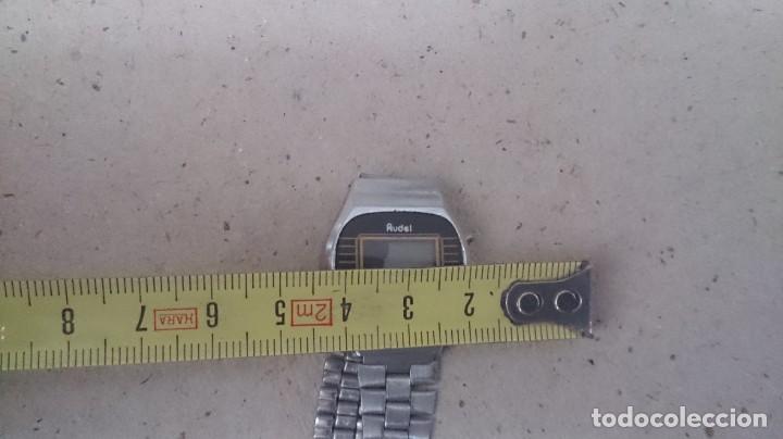 Relojes: Reloj RAUDEL LCD quartz ( roto) - Foto 2