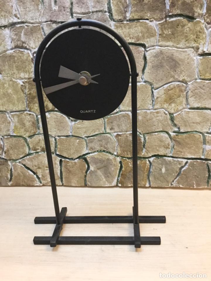 Relojes: Reloj dise&ntilde;o de sobremesa. NUEVO - Foto 1