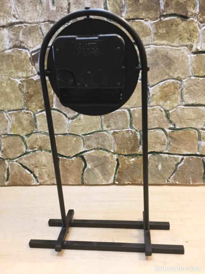 Relojes: Reloj dise&ntilde;o de sobremesa. NUEVO - Foto 2