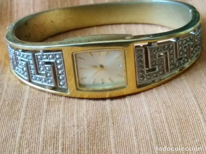 Relojes: Bonito reloj Avon funcionando - Foto 3