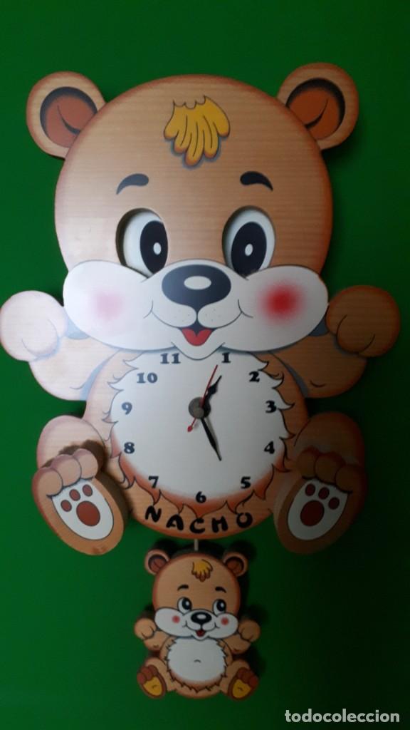 Relojes: RELOJ DE PARED INFANTIL EN MADERA - OSO NACHO - BARTOLUCCI. FUNCIONANDO !!!! - Foto 2