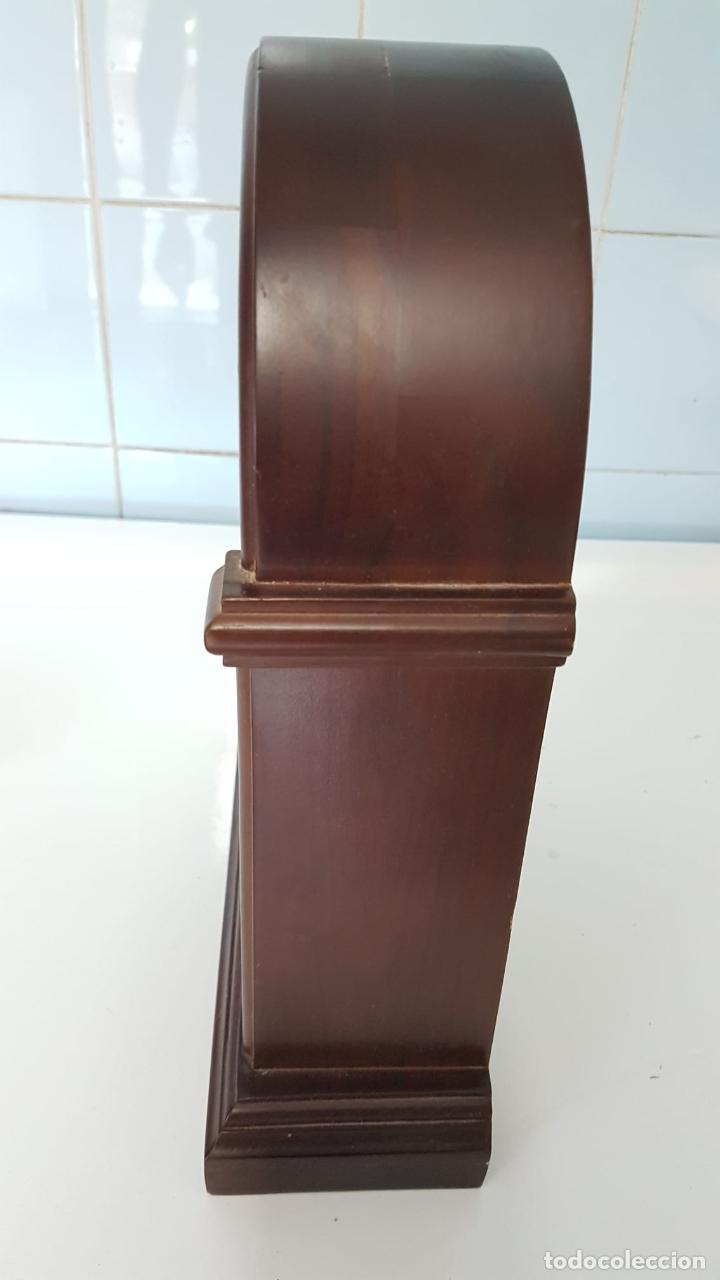 Relojes: Reloj caja de madera - Foto 4