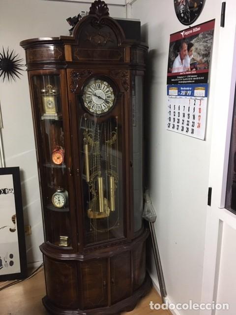 Relojes: RELOJ DE PARED con dos vitrinas a los lados - Foto 1