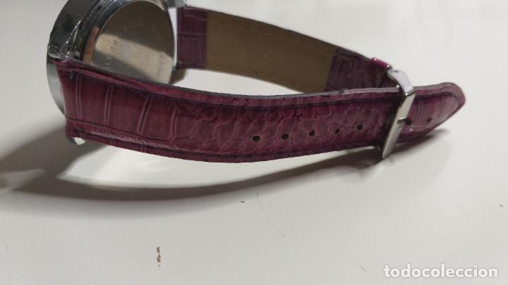 Relojes: Reloj de MUJER SIN MARCA PERCEPTIBLE. CORAZON. CORREA ROSA - Foto 5