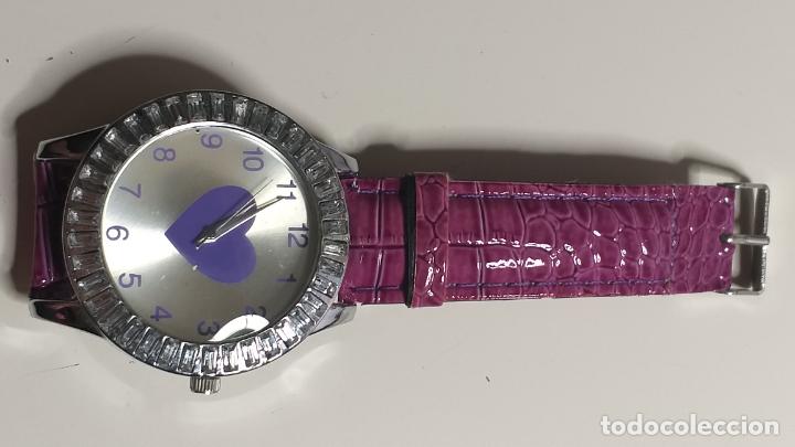 Relojes: Reloj de MUJER SIN MARCA PERCEPTIBLE. CORAZON. CORREA ROSA - Foto 10