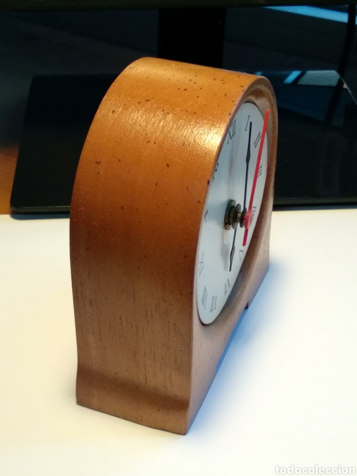 Relojes: ORIGINAL RELOJ DE QUARTZ - EN CAJA DE MADERA. - Foto 2