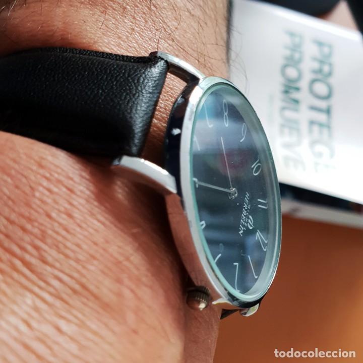 Relojes: Reloj Michel Herbelin de cuarzo. - Foto 2
