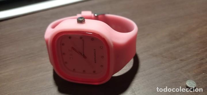 Relojes: RELOJ D & K (DONNA KELLY) FUNCIONANDO - Foto 2