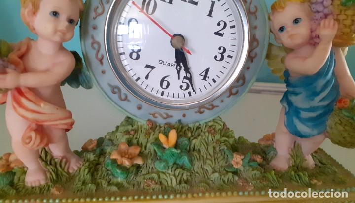 Relojes: figuras con reloj de resina - Foto 5