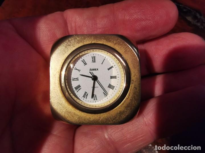 Relojes: RELOJ ADDEX QUARTZ, EN FORMA DE DADO DE BRONCE - Foto 2