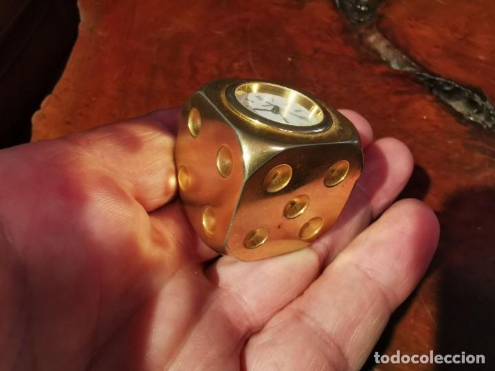 Relojes: RELOJ ADDEX QUARTZ, EN FORMA DE DADO DE BRONCE - Foto 3
