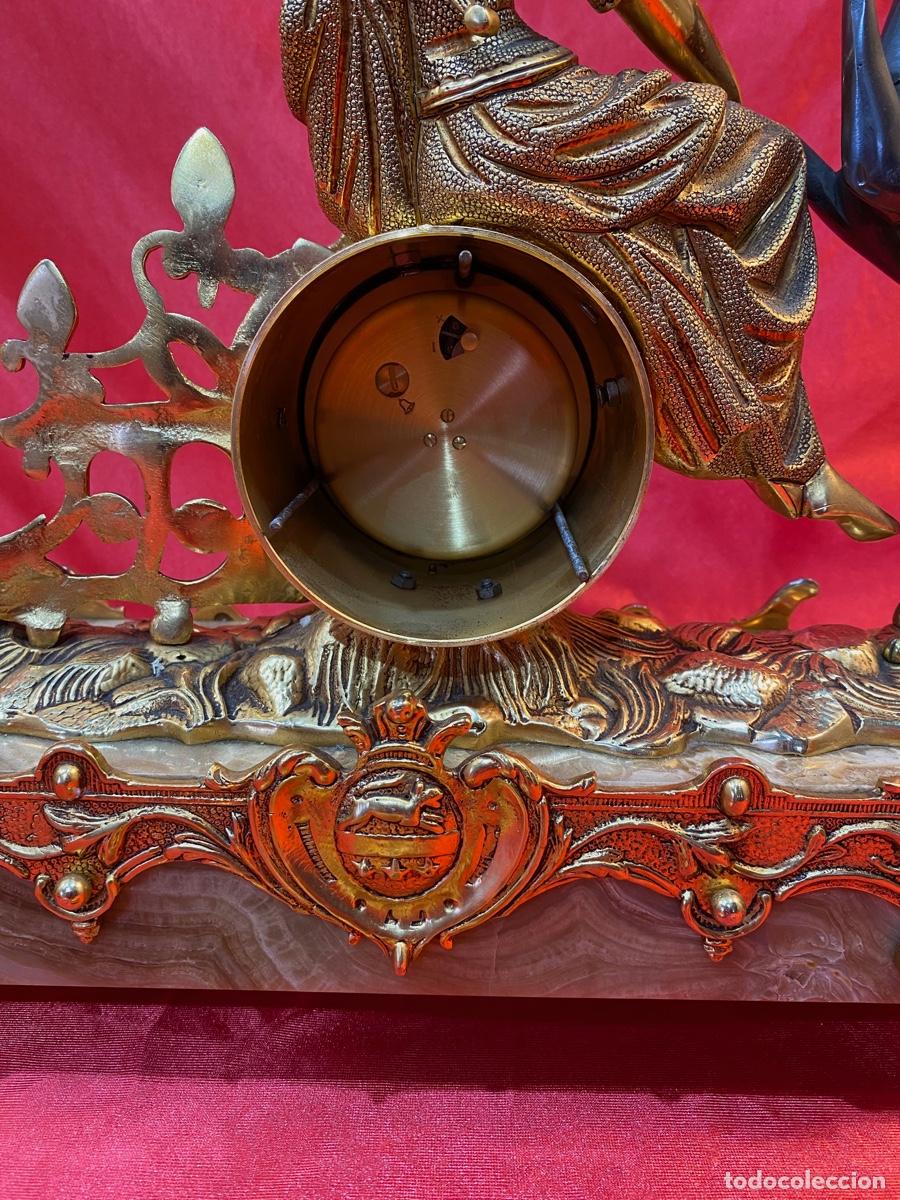 Relojes: JUEGO DE RELOJ Y CANDELABROS EN BRONCE - Foto 5